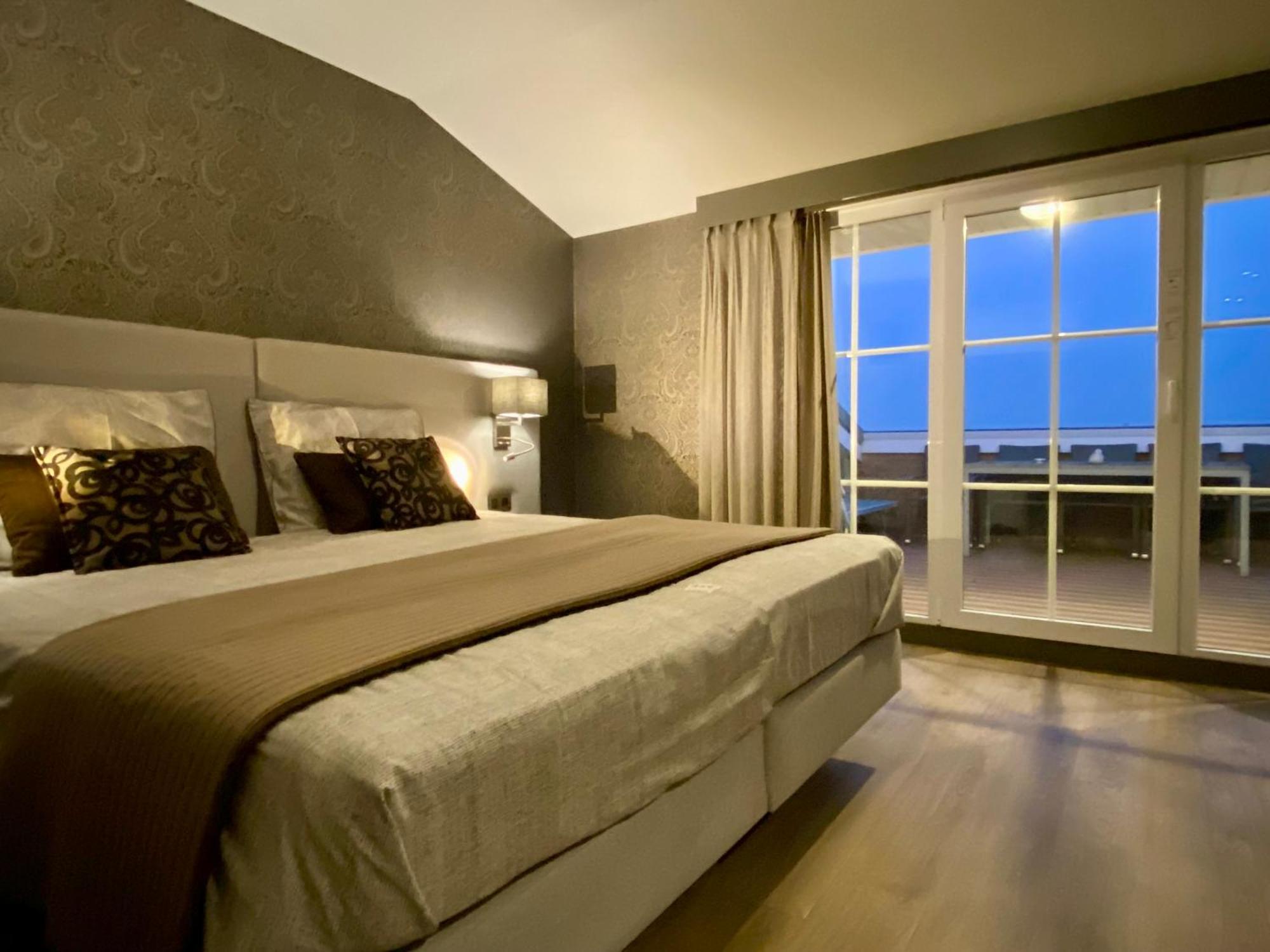 Charmehotel Kruishof Остенде Стая снимка