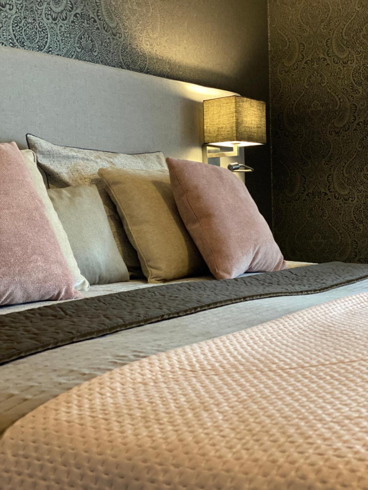 Charmehotel Kruishof Остенде Стая снимка